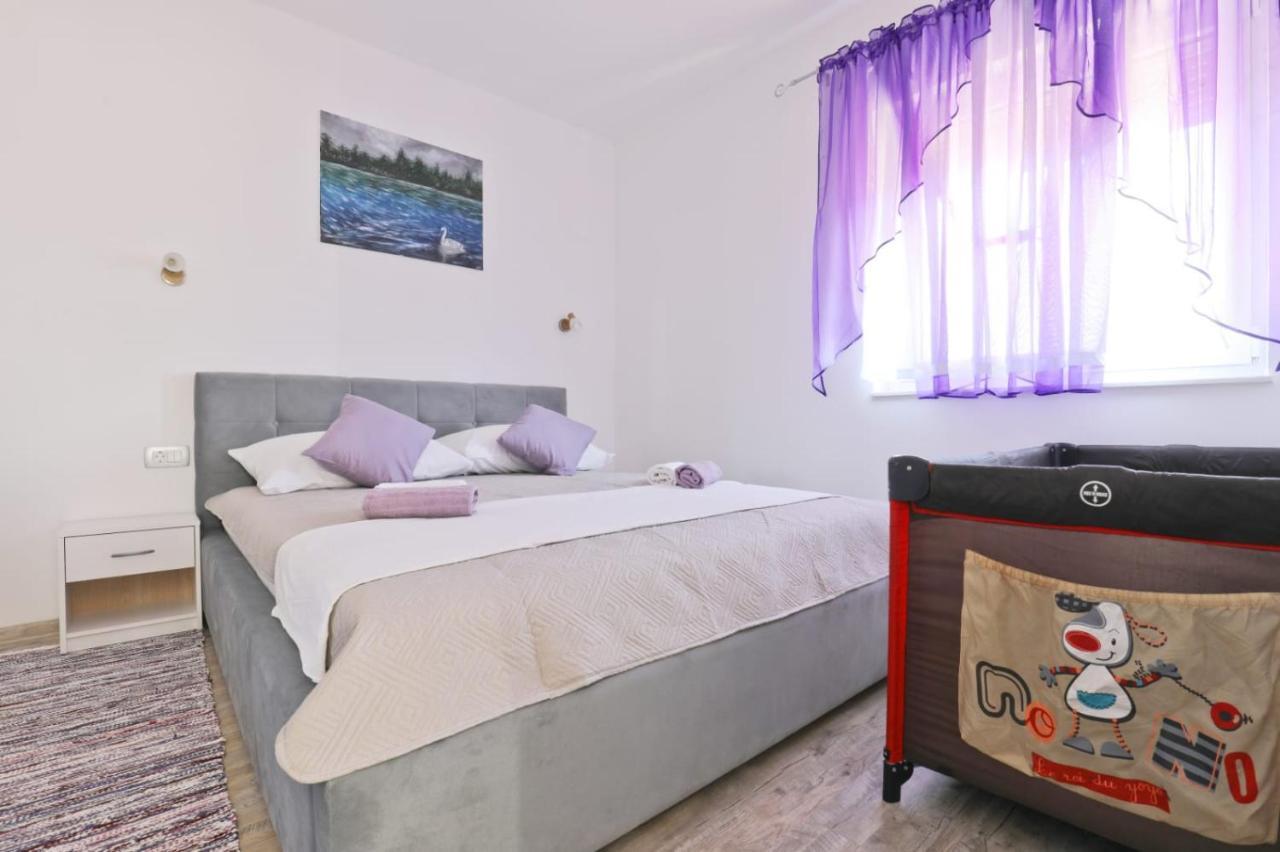 אוטוצאץ Apartman Teo &Tena מראה חיצוני תמונה